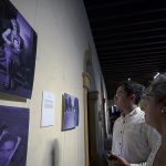 Visitantes observan la exposición "Renacer ante el dolor", el 30 de agosto de 2023, en el Museo Metropolitano de la ciudad de Monterrey (México). EFE/Antonio Ojeda