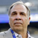 Foto de archivo del exentrenador de EE.UU. Bruce Arena. EFE/Tom Mihalek