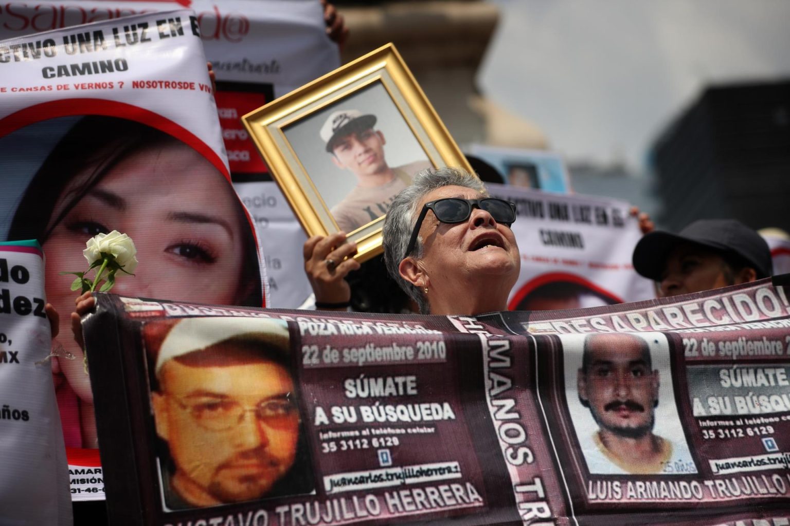 Madres de personas desaparecidas marchan por las principales avenidas de la Ciudad de México (México). Fotografía de archivo. EFE/Sáshenka Gutiérrez