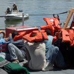 La Guardia Costera estadounidense informó este martes de la repatriación de 29 migrantes a República Dominicana, luego de la interdicción de un barco sobrecargado en aguas del Canal de Mona, frente a la costa oeste de Puerto Rico. Imagen de archivo. EFE/Orlando Barría