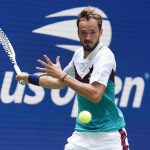 El ruso Daniil Medvedev enfrenta al húngaro Attila Balaz, en la primera ronda del Abierto de EE.UU., disputada en Flushing Meadows, Nueva York, este 29 de agosto de 2023. EFE/Will Oliver