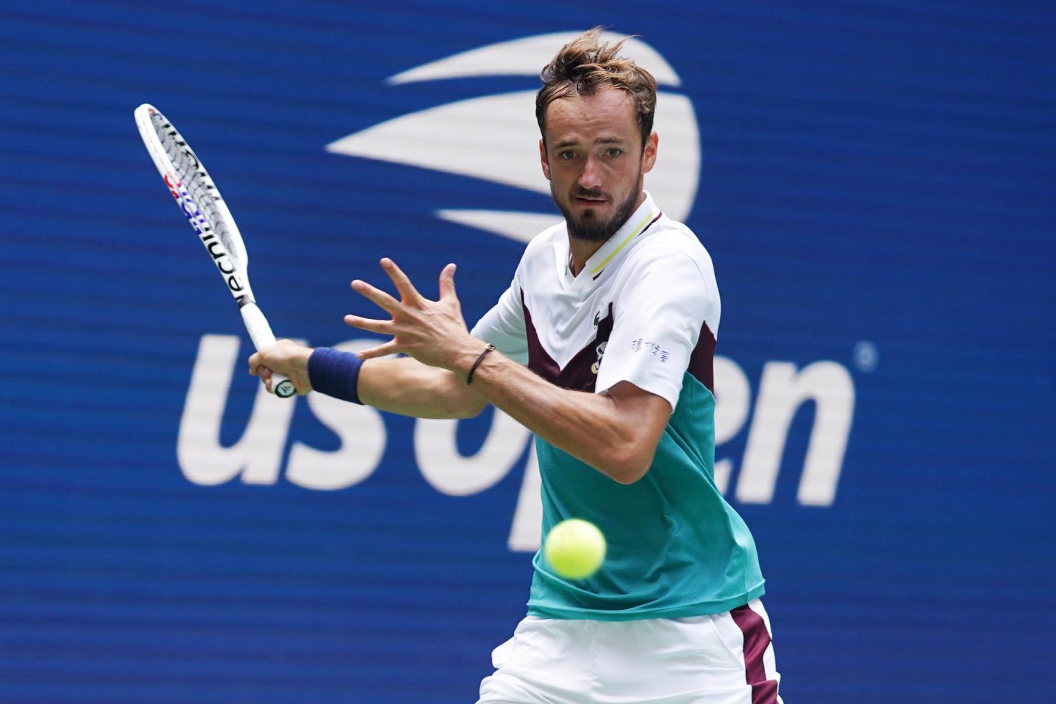 El ruso Daniil Medvedev enfrenta al húngaro Attila Balaz, en la primera ronda del Abierto de EE.UU., disputada en Flushing Meadows, Nueva York, este 29 de agosto de 2023. EFE/Will Oliver