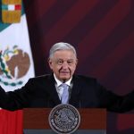 El presidente de México, Andrés Manuel López Obrador, habla hoy durante su conferencia de prensa matutina en el Palacio Nacional, en Ciudad de México (México). EFE/Mario Guzmán