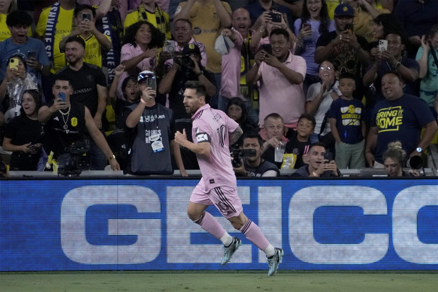 Imagen del pasado 19 de agosto del delantero del Inter Miami CF, Lionel Messi. EFE/EPA/MARK HUMPHREY