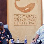 Fotografía de archivo en la que se observa al cineasta estadounidense Spike Lee (i) acompañado del actor Roger Guenveur Smith (d) durante una rueda de prensa en el Festival Internacional de Cine en Los Cabos, que se realiza en Baja California Sur (México). EFE/Jorge Reyes