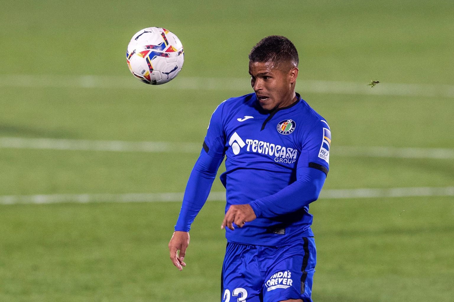 Fotografía de archivo en la que se registró al colombiano Juan Camilo 'Cucho' Hernández, al actuar con el Getafe de España y actual delantero club estadounidense de fútbol Columbus Crew de la MLS. EFE/Rodrigo Jiménez
Getafe's Cucho Hernandez in action during the Spanish La Liga soccer match between Getafe CF and FC Barcelona at Antonio Perez Coliseum in Getafe, near Madrid, Spain, 17 October 2020. EPA/Rodrigo Jimenez