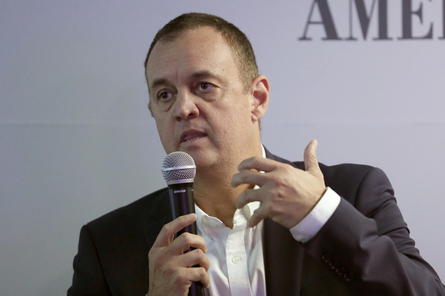 Fotogrfaía de archivo del presidente de la AmCham México, Daniel Baima, durante una rueda de prensa en Ciudad de México (México). EFE/Sáshenka Gutiérrez