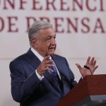 El presidente de México, Andrés Manuel López Obrador, habla durante una rueda de prensa hoy, en Palacio Nacional de la Ciudad de México (México). EFE/Mario Guzmán