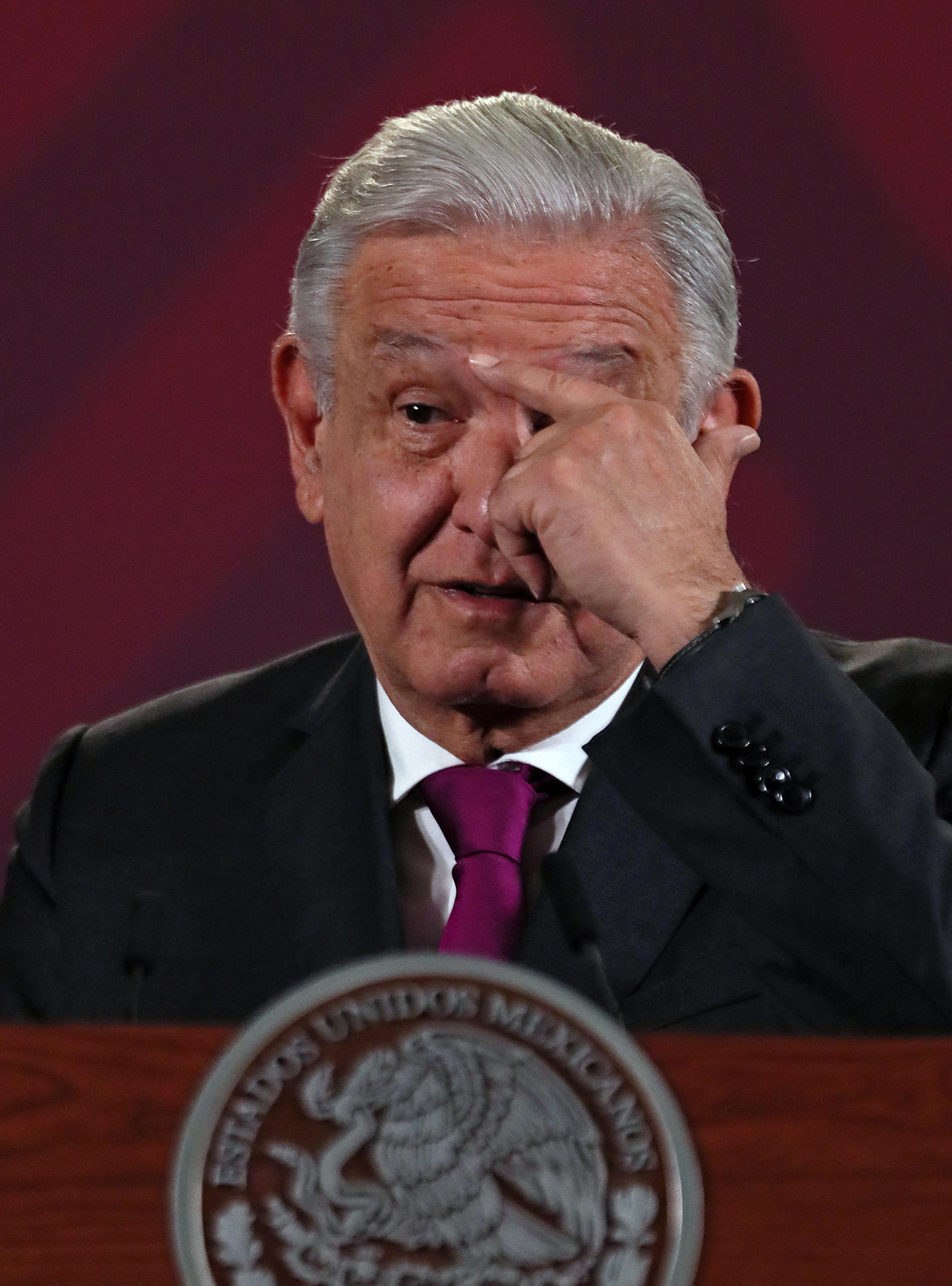 El presidente de México, Andrés Manuel López Obrador, habla hoy durante una conferencia matutina en el Palacio Nacional de Ciudad de México (México). EFE/Mario Guzmán