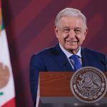 Fotografía cedida hoy por la presidencia de México, del mandatario mexicano, Andrés Manuel López Obrador, durante una rueda de prensa en Palacio Nacional de la Ciudad de México (México). EFE/Presidencia de México/SOLO USO EDITORIAL/SOLO DISPONIBLE PARA ILUSTRAR LA NOTICIA QUE ACOMPAÑA(CRÉDITO OBLIGATORIO)