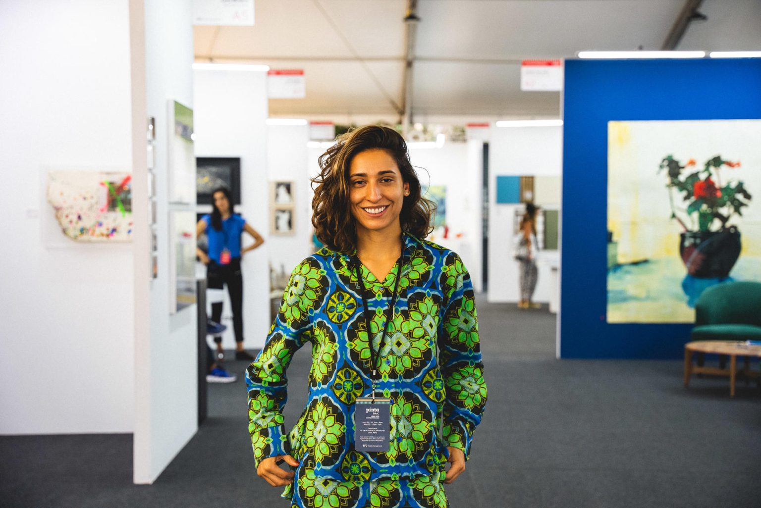 Fotografía cedida por Pinta Miami donde aparece Irene Gelfman, curadora global de Pinta y que este año desembarca en la versión de esta feria de arte en Miami (Florida), que por segundo año consecutivo repetirá sede: el antiguo hangar de la extinta aerolínea Pan American, en el barrio de Coconut Grove. EFE/Pinta Miami  /SOLO USO EDITORIAL /NO VENTAS /SOLO DISPONIBLE PARA ILUSTRAR LA NOTICIA QUE ACOMPAÑA /CRÉDITO OBLIGATORIO