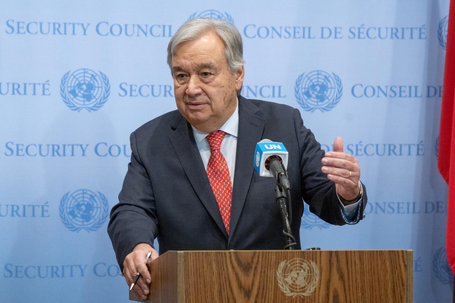 Fotografía cedida por la ONU donde aparece su secretario general, António Guterres, mintras habla durante una rueda de prensa celebrada hoy en la sede del organismo en Nueva York (EEUU). EFE/Eskinder Debebe/ONU /SOLO USO EDITORIAL/SOLO DISPONIBLE PARA ILUSTRAR LA NOTICIA QUE ACOMPAÑA (CRÉDITO OBLIGATORIO)