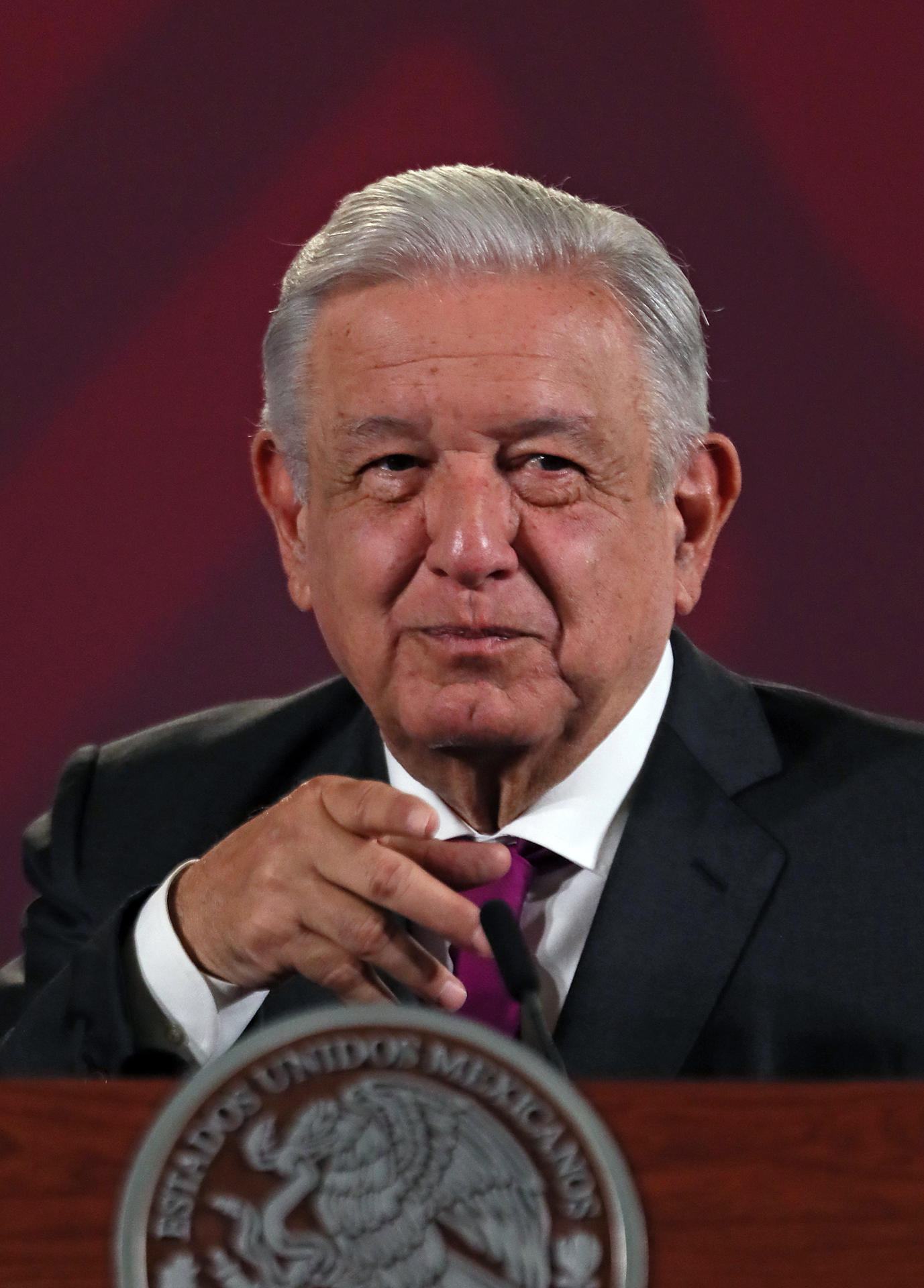 El presidente de México, Andrés Manuel López Obrador, habla hoy durante una conferencia matutina en el Palacio Nacional de Ciudad de México (México). EFE/Mario Guzmán