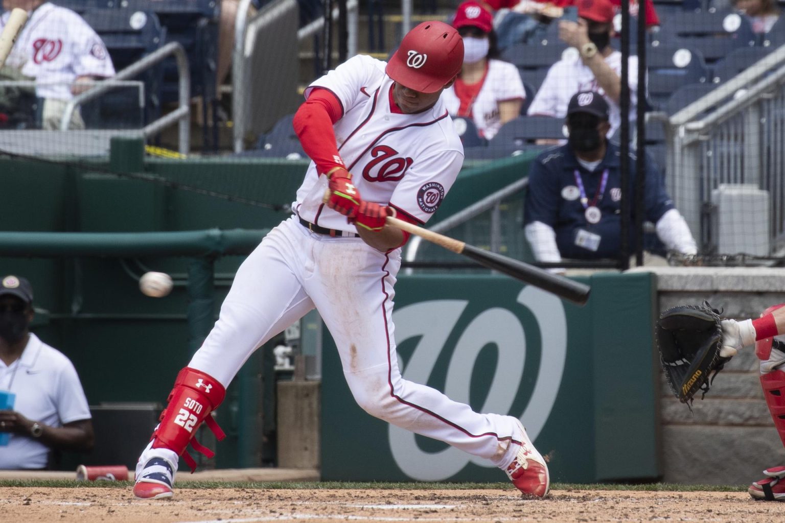 Foto de archivo del jugador Juan Soto. EFE/EPA/MICHAEL REYNOLDS