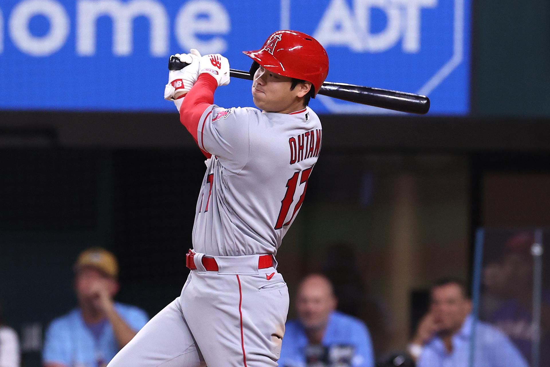 El japonés Shohei Ohtani de los Angelinos de Los Ángeles, en una fotografía de archivo. EFE/Adam Davis
