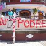 Migrantes se preparan para salir en caravana rumbo a Estados Unidos en la madrugada de hoy, en la ciudad de Tapachula en Chiapas (México). EFE/ Juan Manuel Blanco