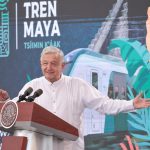 Fotografía cedida hoy por la Presidencia de México que muestra al mandatario Andrés Manuel López Obrador durante una rueda de prensa en San Francisco de Campeche (México). EFE/Presidencia de México /SOLO USO EDITORIAL /SOLO DISPONIBLE PARA ILUSTRAR LA NOTICIA QUE ACOMPAÑA (CRÉDITO OBLIGATORIO)