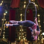 Fotografía sin fecha cedida por Guinness World Records, donde se observa a la acróbata mexicana Yammel Rodríguez, durante una rutina de acrobacias en la Ciudad de México (México). EFE/ Guinness World Records /SOLO USO EDITORIAL/SOLO DISPONIBLE PARA ILUSTRAR LA NOTICIA QUE ACOMPAÑA (CRÉDITO OBLIGATORIO)