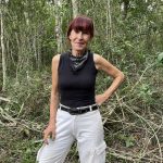 La arqueóloga española Carmen Varela Torrecilla posa tras una entrevista con EFE el 16 de diciembre de 2023, en la zona arqueológica de Xbaatún en Yucatan (México). EFE/Martha López Huan