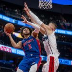 El base de los Detroit Pistons Cade Cunningham (I), en una fotografía de archivo. EFE/EPA/Shawn Thew