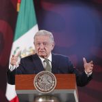 El presidente de México, Andrés Manuel López Obrador, habla durante su rueda de prensa diaria hoy, en el Palacio Nacional de la Ciudad de México (México). EFE/ Isaac Esquivel