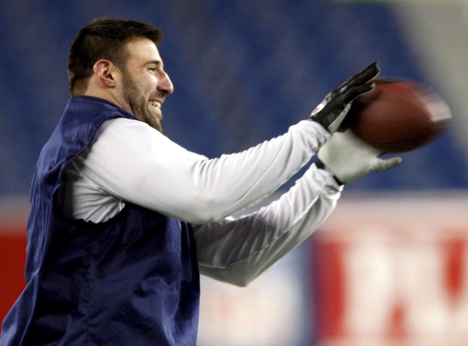 Los Tennessee Titans despidieron este martes a su entrenador en jefe Mike Vrabel luego de que en la temporada 2023 de la NFL terminaron con récord de seis ganados y 11 perdidos sin avanzar a los 'playoffs'. Imagen de archivo. EFE/MATT CAMPBELL