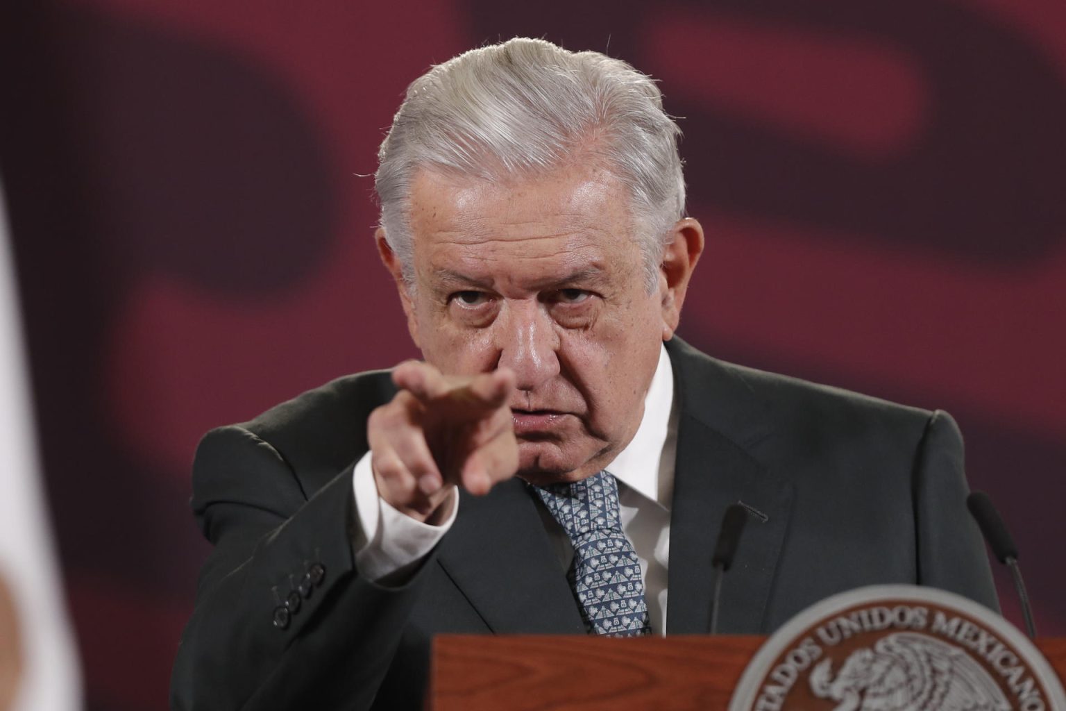 El presidente de México, Andrés Manuel López Obrador, habla hoy durante su conferencia de prensa matutina en Palacio Nacional, en Ciudad de México (México). EFE/Isaac Esquivel