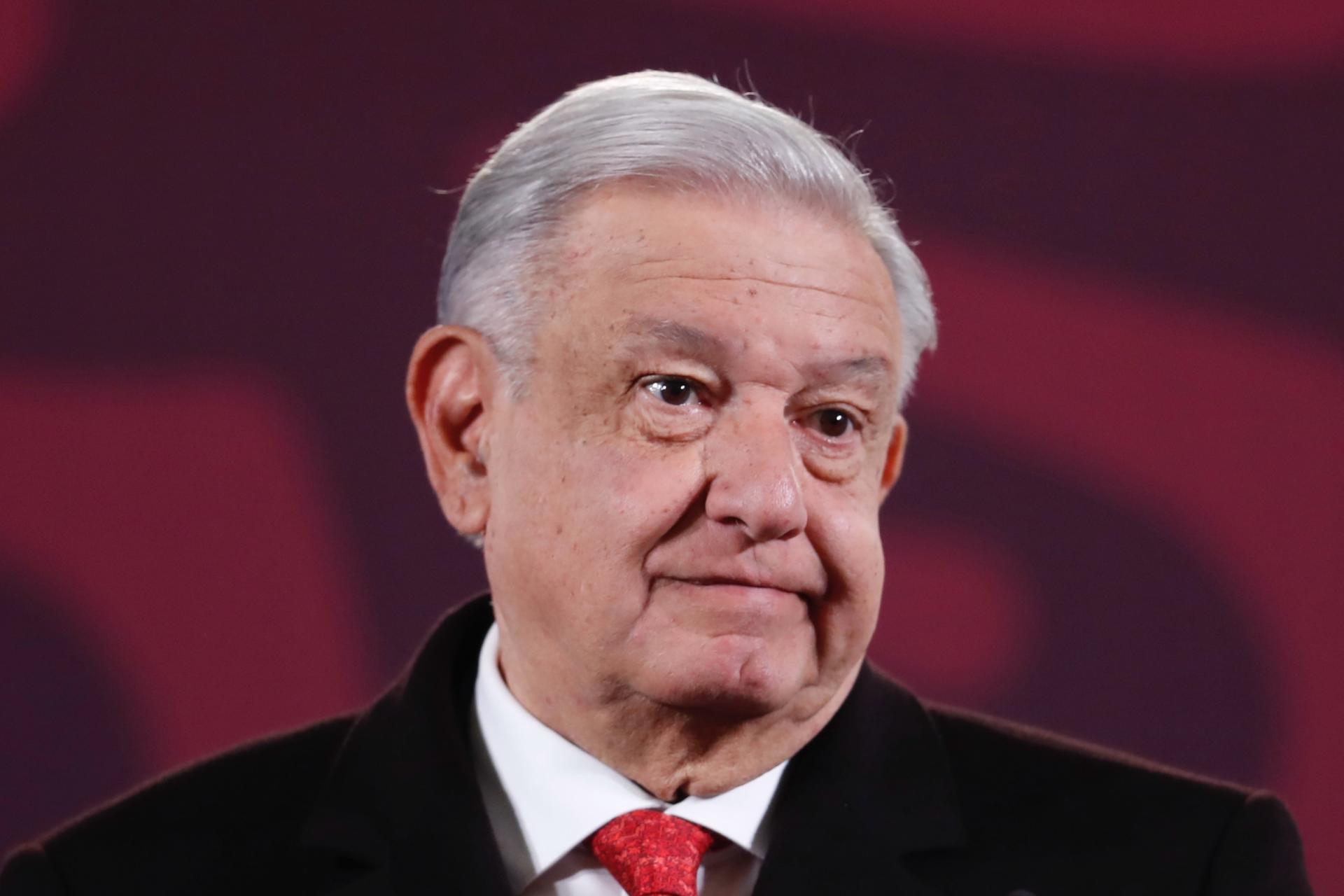 El Presidente de México, Andrés Manuel López Obrador, participa durante una rueda de prensa matutina en Palacio Nacional en Ciudad de México (México). EFE/Sáshenka Gutiérrez
