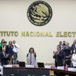 Fotografía de archivo de laconsejera presidenta del Instituto Nacional Electoral (INE), Guadalupe Taddei (C). EFE/ Isaac Esquivel