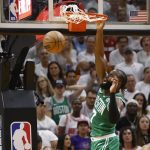 Jaylen Brown de los Boston Celtics, en una fotografía de archivo. EFE/EPA/RHONA WISE