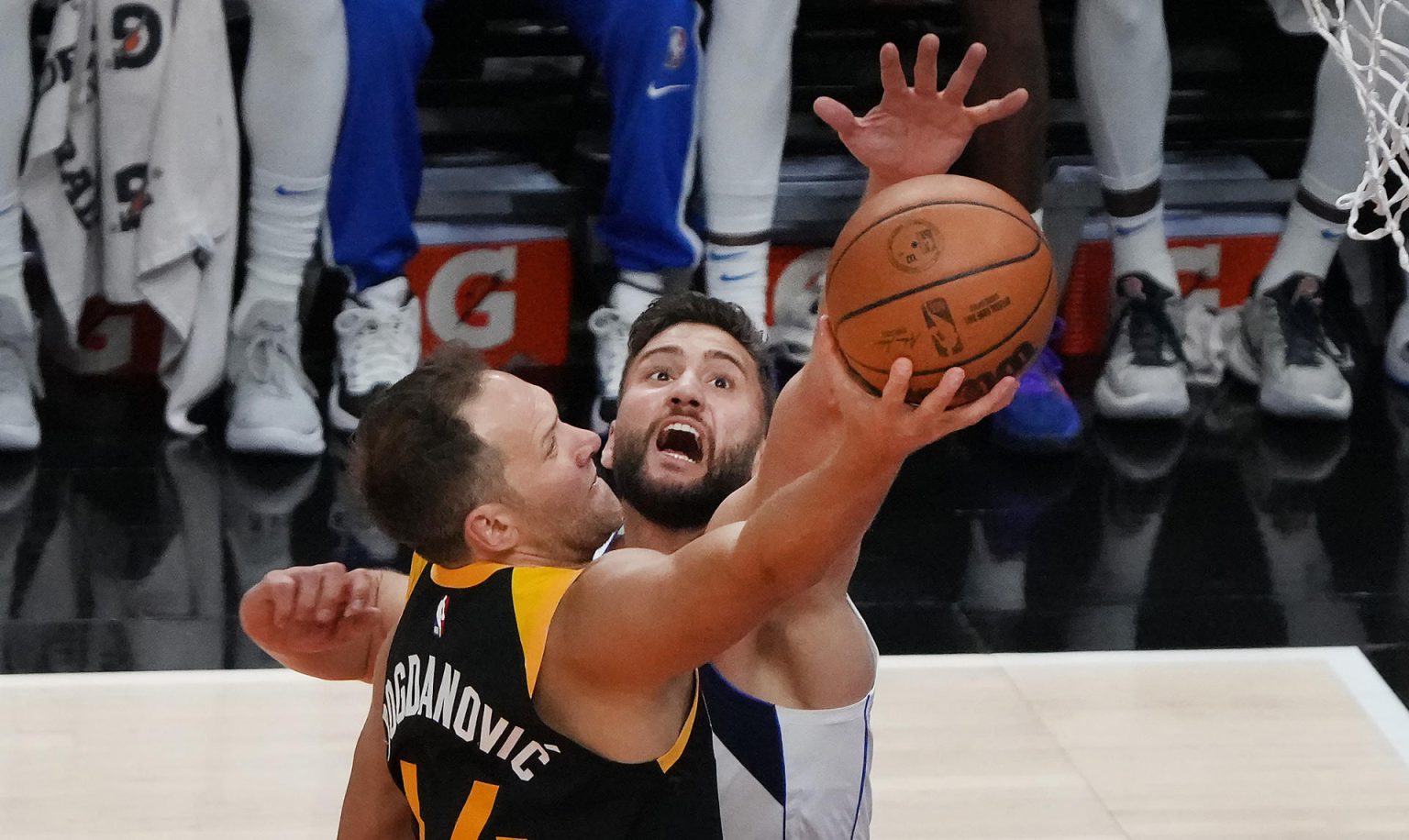 El alero croata Bojan Bogdanovic (i), en una fotografía de archivo. EFE/ George Frey