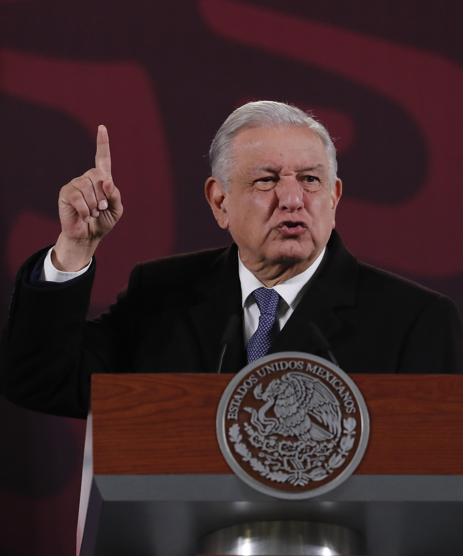 El presidente de México, Andrés Manuel López Obrador, participa este martes, durante una rueda de prensa matutina en Palacio Nacional de la Ciudad de México (México). EFE/ Mario Guzmán
