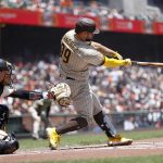 El jugador de bésbol Gary Sanchez (D), en una fotografía de archivo. EFE/EPA/John G. Mabanglo