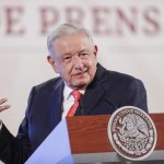 El presidente de México, Andrés Manuel López Obrador, participa durante una rueda de prensa hoy, en el Palacio Nacional en Ciudad de México. (México). EFE/ Isaac Esquivel