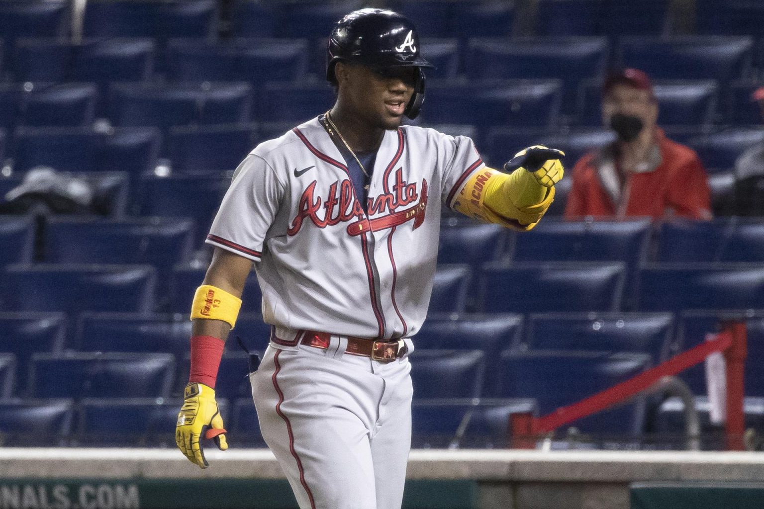 el jugador de los Atlanta Braves Ronald Acuna Jr, en una fotografía de archivo. EFE/EPA/Michael Reynolds