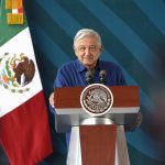 Fotografía cedida este miércoles por la presidencia de México del mandatario mexicano, Andrés Manuel López Obrador, durante una rueda de prensa en Palenque, Chiapas (México). EFE/Presidencia de México/SOLO USO EDITORIAL/SOLO DISPONIBLE PARA ILUSTRAR LA NOTICIA QUE ACOMPAÑA(CRÉDITO OBLIGATORIO)