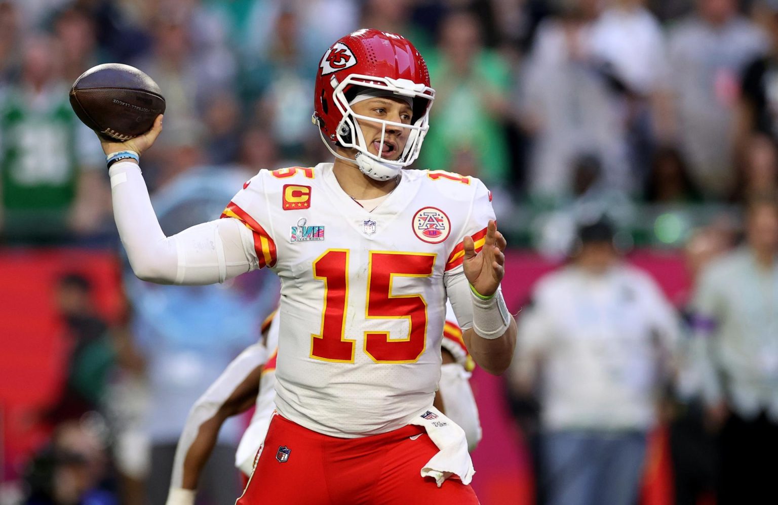 El mariscal de campo de los Kansas City Chiefs, Patrick Mahomes, en una fotografía de archivo. EFE/ Caroline Brehman