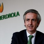 Fotografía de archivo del presidente de la Asociación Mexicana de Energía (AME) y director general de Iberdrola México, Enrique Alba, durante una entrevista con Efe, en Ciudad de México (México). EFE/José Méndez