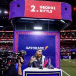 George Kittle, tight end de los San Francisco 49ers, participa en la 'Noche de Medios del Super Bowl', en el Allegiant Stadium de Las Vegas, Nevada (EE.UU.), este 5 de febrero de 2024. EFE/EPA/Caroline Brehman