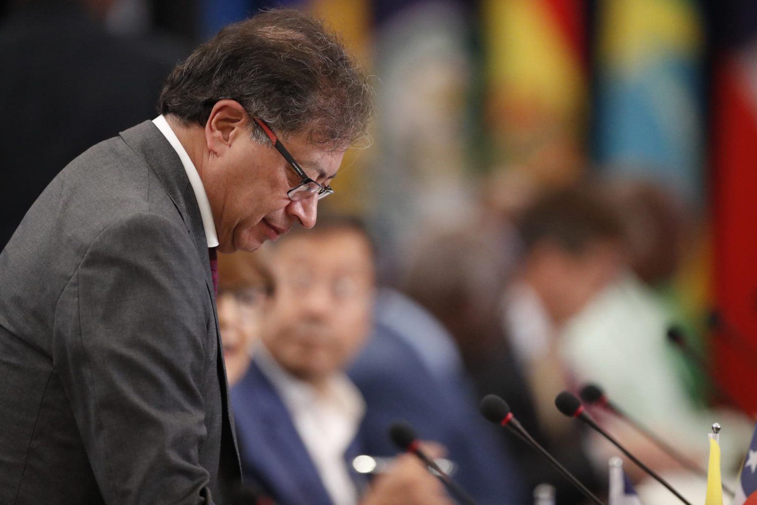 El presidente de Colombia, Gustavo Petro, participa en la VIII cumbre de la Comunidad de Estados Latinoamericanos y Caribeños (Celac) este viernes, en Kingstown (S. Vicente y Granadinas). EFE/ Bienvenido Velasco