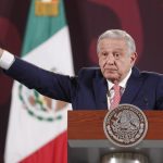 El presidente de México Andrés Manuel López Obrador habla durante una conferencia de prensa matutina en Palacio Nacional, en Ciudad de México (México). Imagen de archivo. EFE/ Isaac Esquivel