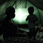 Desde el viernes las autoridades han pedido a los inmigrantes alojados en el refugio que no están vacunados contra el sarampión y viven en el refugio permanecer en las instalaciones hasta que sean examinados. Fotografía de archivo. EFE/ Jeffrey Arguedas