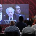 El presidente de México, Andrés Manuel López Obrador, participa durante su conferencia de prensa matutina este miércoles en Palacio Nacional en la Ciudad de México (México). EFE/José Méndez