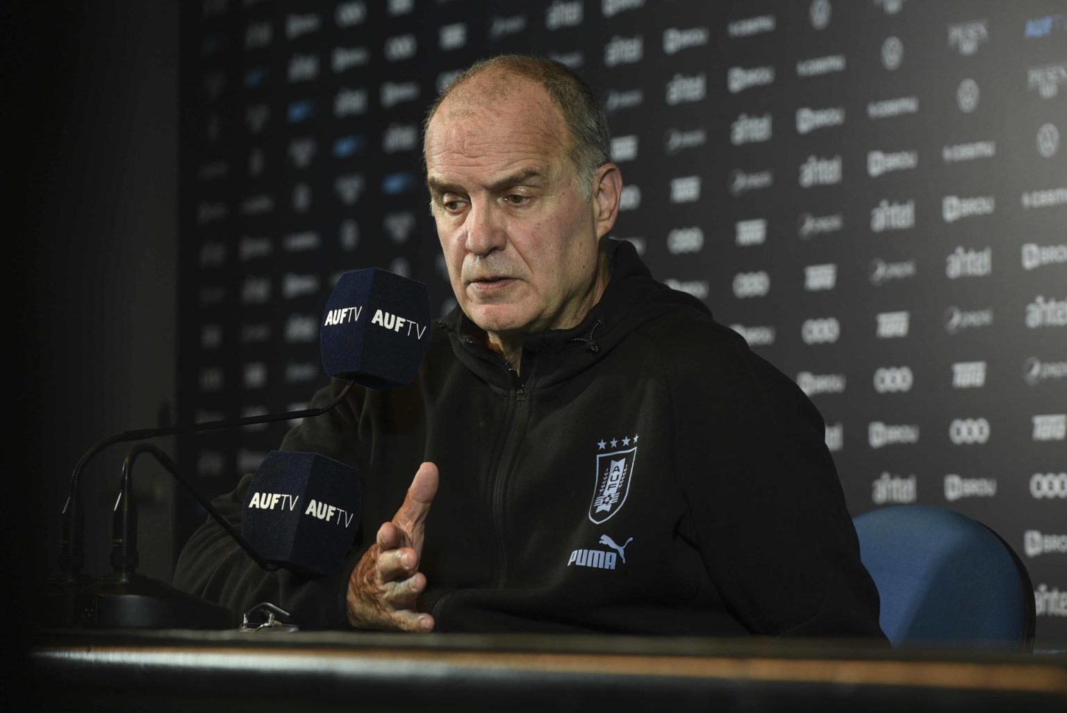 Fotografía de archivo del entrenador de la selección uruguaya de fútbol, Marcelo Bielsa. EFE/ Sofía Torres