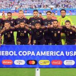 El equipo titular de Perú que disputó con Argentina el partido final del grupo A de la Copa América 2024 fue registrado este sábado, 29 de junio, en el estadio Hard Rock de Miami (Florida, EE.UU.). EFE/Cristóbal Herrera