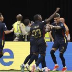 Miembros del equipo de Ecuador celebran un gol durante el partido de la Copa América 2024. EFE/EPA/CAROLINE BREHMAN