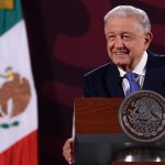 Fotografía cedida por la Presidencia de México del mandatario mexicano, Andrés Manuel López Obrador, durante una rueda de prensa este miércoles, en Palacio Nacional de la Ciudad de México (México). EFE/Presidencia de México / SOLO USO EDITORIAL/SOLO DISPONIBLE PARA ILUSTRAR LA NOTICIA QUE ACOMPAÑA (CRÉDITO OBLIGATORIO)