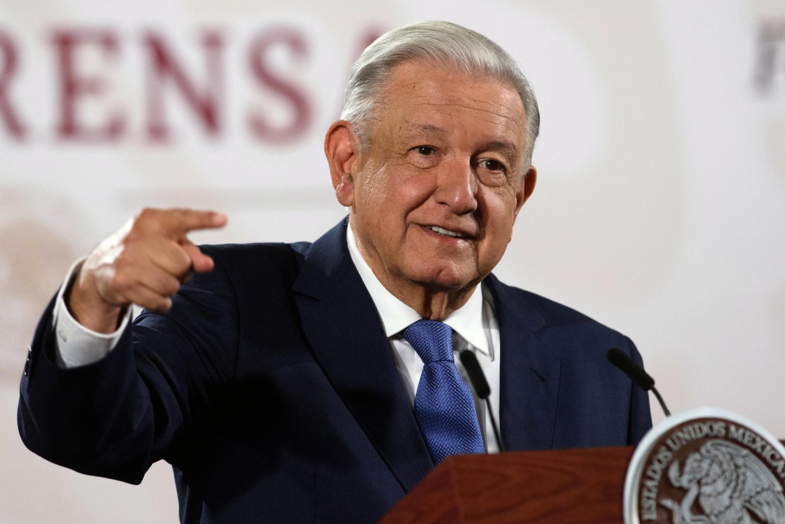 Fotografía cedida por la Presidencia de México del mandatario mexicano, Andrés Manuel López Obrador, durante una rueda de prensa este miércoles, en Palacio Nacional de la Ciudad de México (México). EFE/Presidencia de México/SOLO USO EDITORIAL/SOLO DISPONIBLE PARA ILUSTRAR LA NOTICIA QUE ACOMPAÑA (CRÉDITO OBLIGATORIO)