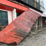 Fotografía que muestra los daños causados tras el paso del huracán Berly, este viernes, en el municipio de Tulum, en Quintana Roo (México).  EFE/ Alonso Cupul