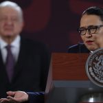 La Secretaría de Seguridad y Protección Ciudadana (SSPC), Rosa Icela Rodríguez, habla durante la rueda de prensa matutina del presidente de México, Andrés Manuel López Obrador, en Palacio Nacional, este viernes, en Ciudad de México (México). EFE/ Mario Guzmán